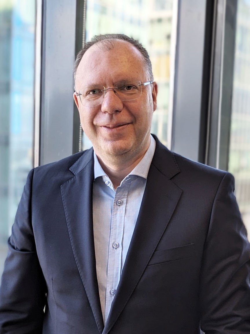 Borislav_Borisov CFO